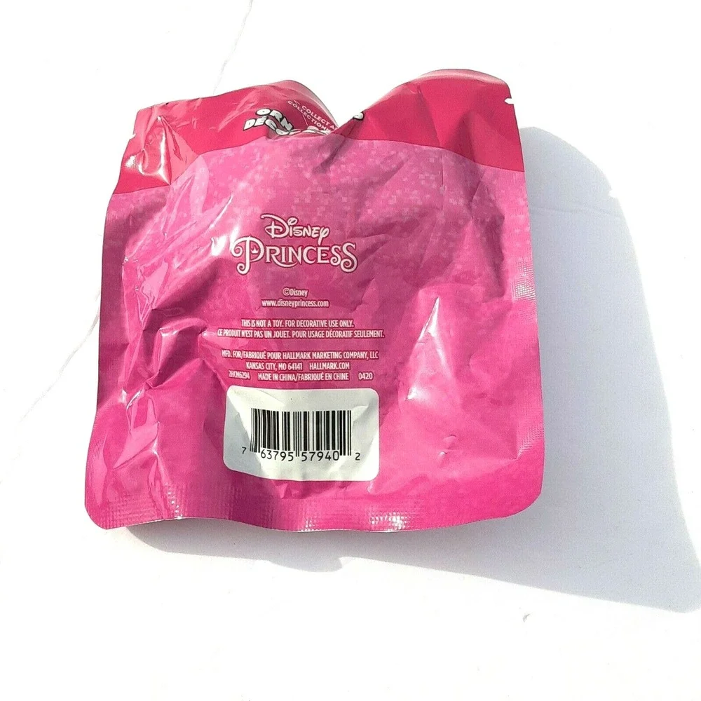 Hallmark Mystery Disney Princess Christmas Tree Ornament New Sealed Blind Pack